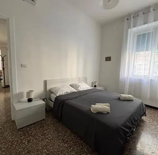 Minimal House